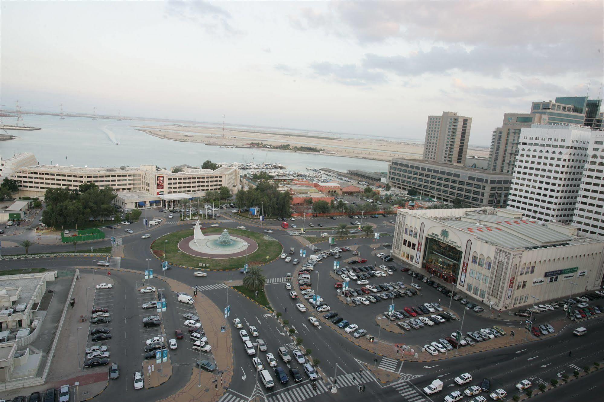 Oriental Hotel Apartments Abu Dhabi Exterior photo